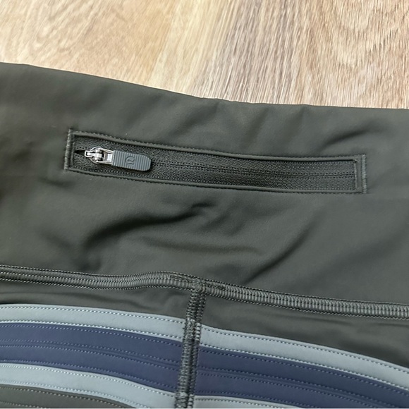 Lululemon Run Crew Tight Olive 28” size 10 - Picture 8 of 10